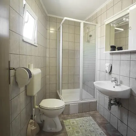 Guest Accomodation Zura Skradin Exterior photo