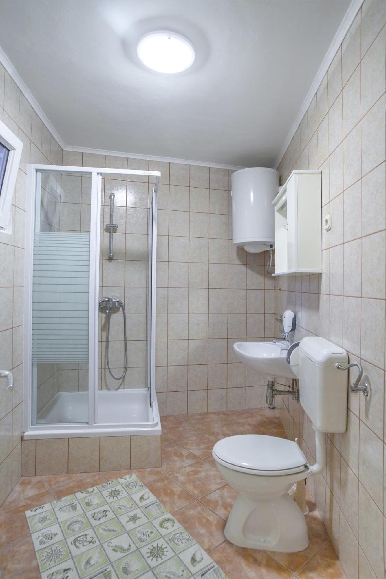 Apartment Guest Accomodation Zura *